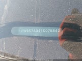 Volkswagen Passat 1VWBS7A34EC075842 снимка