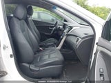 Hyundai Elantra Gt KMHD35LE7DU027817 снимка