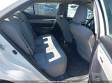 Toyota Corolla Le 2T1BURHE9GC674004 снимка