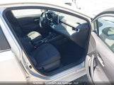 Toyota Corolla Le 5YFBPRBE8LP133536 снимка