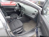 Hyundai Elantra Se 5NPD74LF8HH043262 снимка