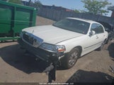 Lincoln Town Car Ultimate 1LNHM83W94Y602159 снимка