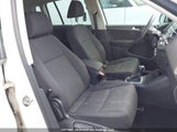 Volkswagen Tiguan S/Se/Sel WVGHV3AX2DW573580 photo