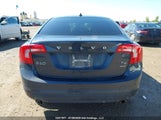 Volvo S60 T6/T6 Platinum/T6 Premier Plus/T6 R-Design/T6 R-Design Platinum YV1902FH3D2227106 fotografie