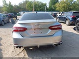 Toyota Camry 4T1B61HK7JU006855 снимка