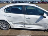 Toyota Corolla Le 5YFBPRBE6LP111793 снимка