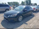 Honda Accord Touring 1HGCR2F92EA802816 снимка