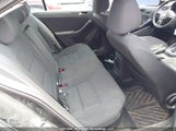 Volkswagen Jetta 2.0L Comfortline 3VWDK7AJ9BM332124 fotografie