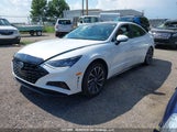 Hyundai Sonata Luxury KMHL64J20NA212090 photo