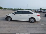 Toyota Corolla Le 5YFBPMBE2NP293272 снимка
