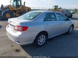 Toyota Corolla S/Le 2T1BU4EE8DC048897 снимка