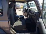 Jeep Wrangler Sport 1C4AJWAG0GL182002 снимка
