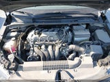 Toyota Corolla Le/Xle 5YFBPMBEXNP353315 снимка