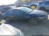 Hyundai Elantra Essential/Luxury/Luxury W/Two-Tone Interior/Preferred/Preferred W/Tech Package KMHLM4DG7SU024089 fotografie