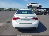 Toyota Corolla S 2T1BURHE6EC227935 fotografie