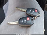 Toyota Rav4 Xle 2T3RFREV7EW174570 снимка