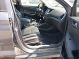 Hyundai Tucson Limited/Sport And Eco/Se KM8J3CA4XHU450835 снимка