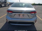 Toyota Corolla Le 5YFBPRBE0LP010717 fotografie