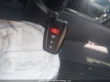 Toyota Corolla Le/Xle 5YFBPMBE4NP386388 снимка