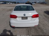 Volkswagen Jetta 2.0L Trendline/2.0L Trendline+ 3VW1K7AJ8DM447416 снимка