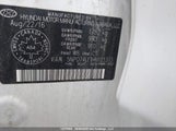 Hyundai Elantra Le 5NPD74LF1HH123373 снимка