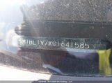 Mazda 3 I JM1BL1V7XC1641585 снимка