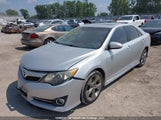 Toyota Camry Se/Xle 4T1BK1FK3CU002190 photo
