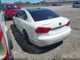 Volkswagen Passat 2.0 Tdi Comfortline 1VWBV7A3XFC049979 photo