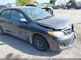 Toyota Corolla S/Le 2T1BU4EE1DC034906 снимка