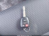 Toyota Corolla Le 2T1BURHE3JC969669 снимка