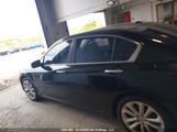 Honda Accord Touring 1HGCR2F93EA812741 снимка