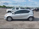 Toyota Prius C JTDKDTB31H1596733 снимка
