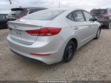 Hyundai Elantra Le 5NPD74LF1HH120165 снимка