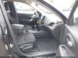 Jeep Cherokee Latitude 1C4PJMCB1JD592292 снимка