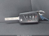 Toyota Corolla Le 5YFBPMBE8MP223810 снимка