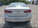 Hyundai Sonata Essential 5NPE34AF4KH748179 снимка