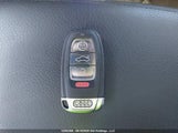 Audi A4 2.0T 30 Years Of Quattro Edition/2.0T Premium WAUFFCFL7BN046455 fotografie