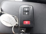 Toyota Prius C JTDKDTB31C1001520 снимка