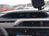 Toyota Prius C JTDKDTB31C1001520 снимка