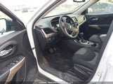 Jeep Cherokee Sport 1C4PJLAB2HW623013 снимка
