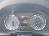 Toyota Corolla L/Le/Xle/Se/Xse 2T1BURHE3JC113238 photo