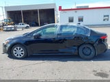 Toyota Corolla Le 5YFB4MDE9SP313826 снимка