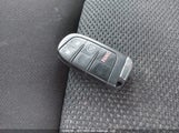 Jeep Renegade Latitude ZACCJBBT6GPC79472 снимка
