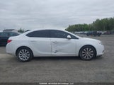 Buick Verano 1G4P15SK4H4103591 снимка