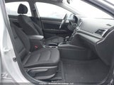 Hyundai Elantra Gl Se KMHD84LF4JU672862 fotografie