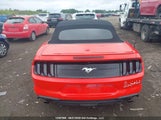 Ford Mustang Convertible 1FATP8UH7K5171055 снимка
