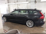 Volvo V60 T6 Momentum YV1A22SK4N1490916 снимка