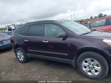 Chevrolet Traverse Ls 1GNLREEDXAS121398 снимка