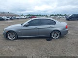 BMW 323 I WBAPG7C58BA928370 снимка