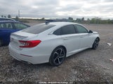 Honda Accord Sport 1HGCV1F32NA801909 fotografie